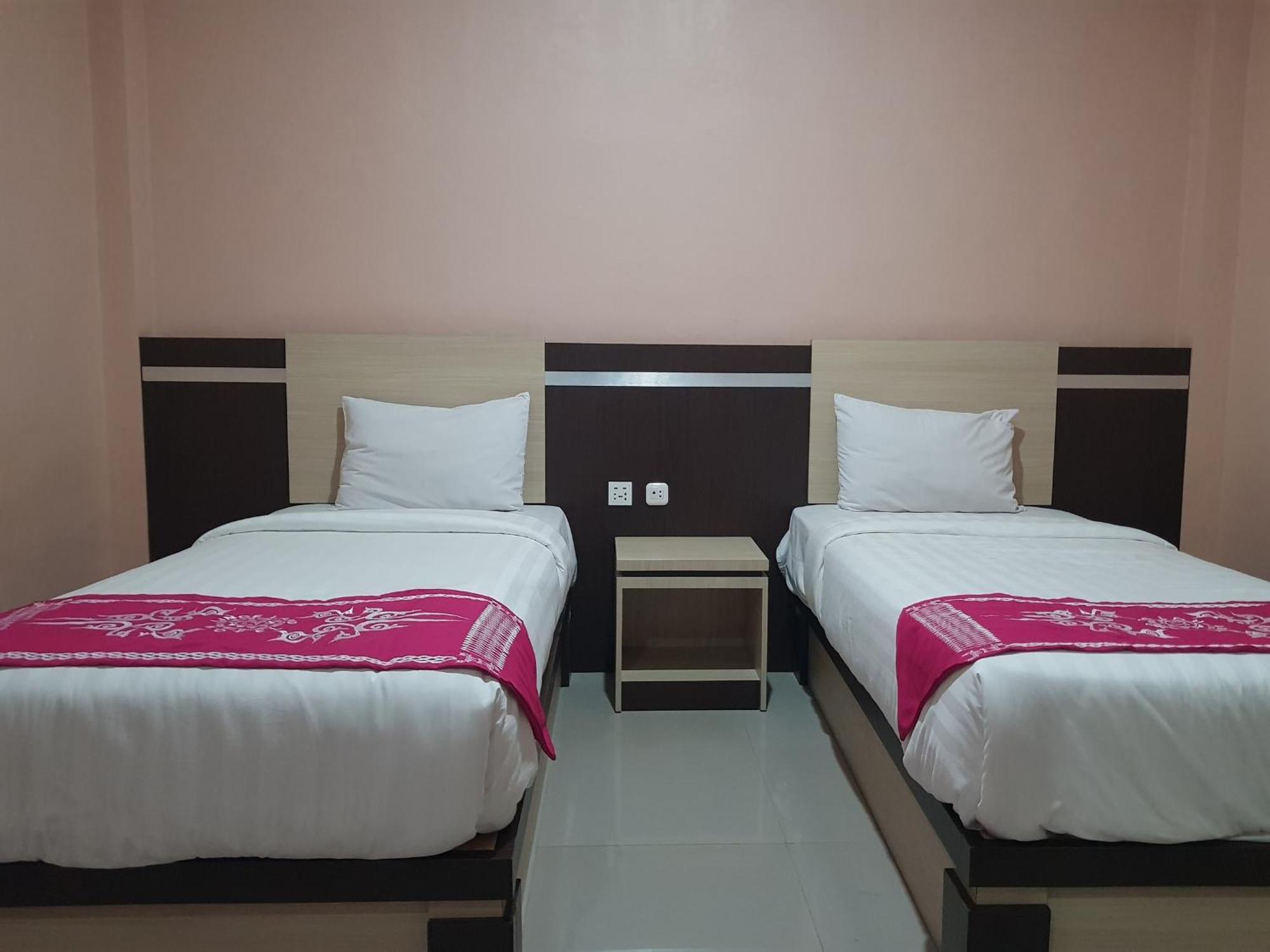 Capital O 93263 Linge Land Hotel Takengon Exterior photo
