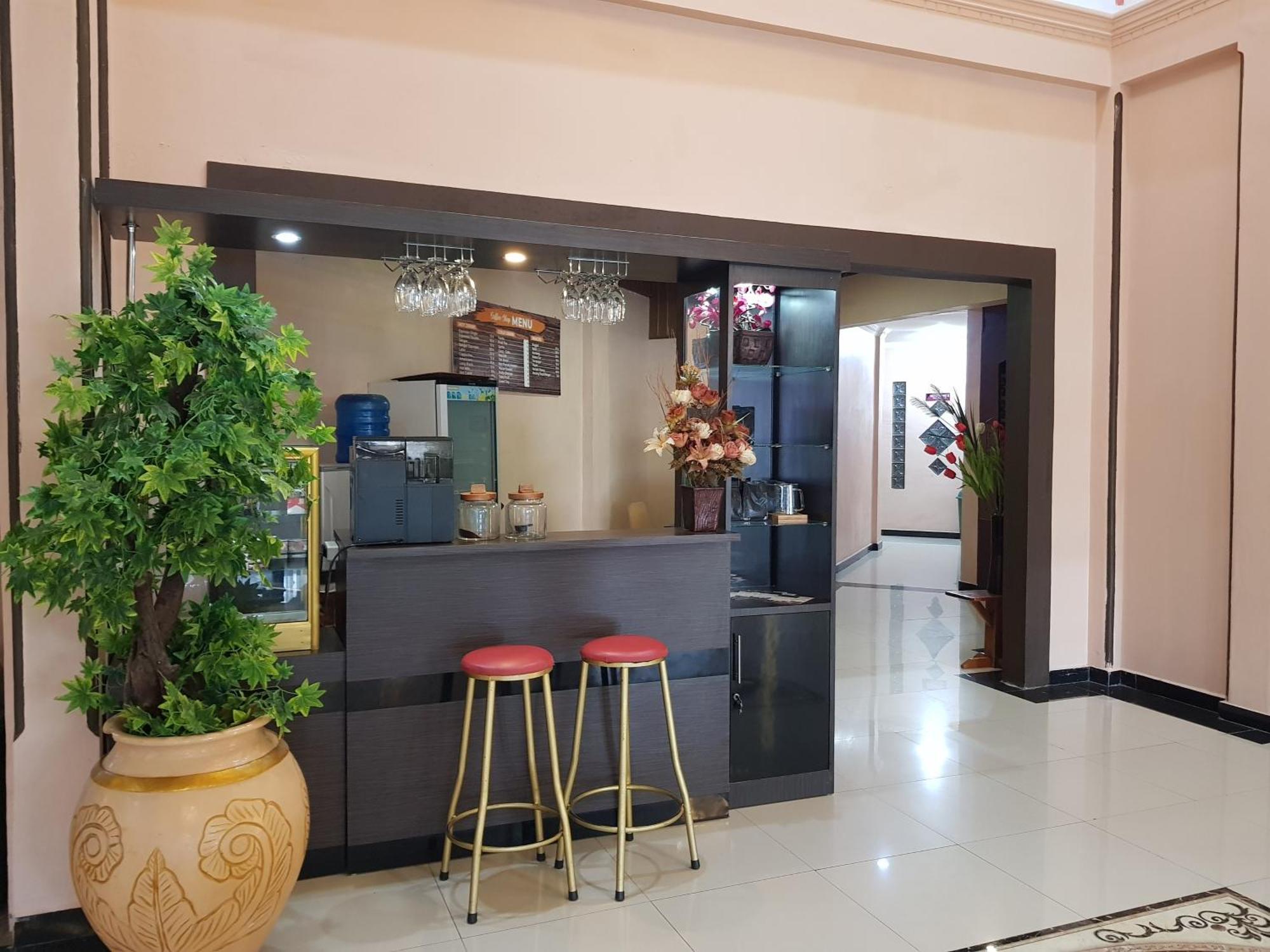 Capital O 93263 Linge Land Hotel Takengon Exterior photo