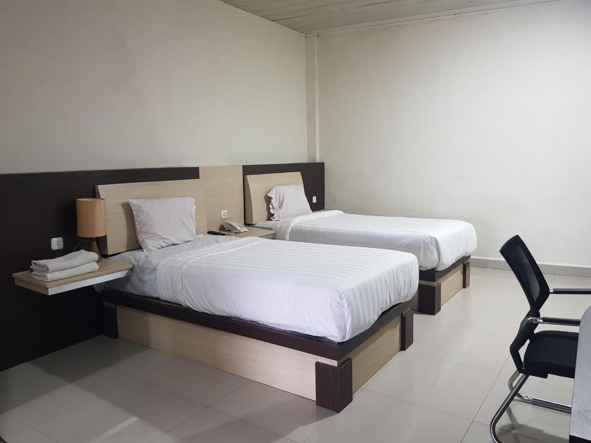 Capital O 93263 Linge Land Hotel Takengon Exterior photo