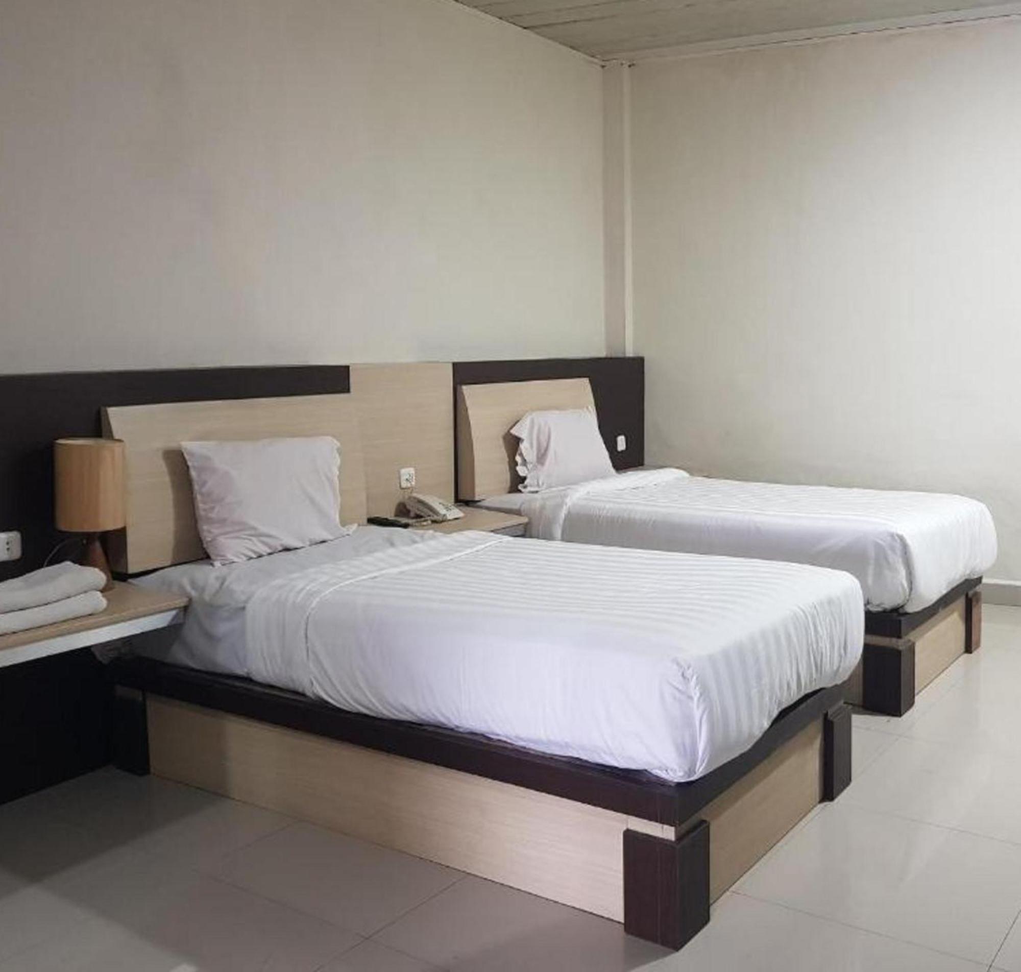 Capital O 93263 Linge Land Hotel Takengon Exterior photo
