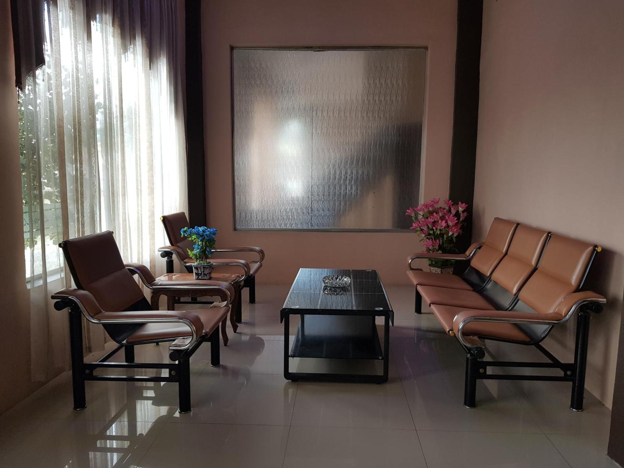 Capital O 93263 Linge Land Hotel Takengon Exterior photo