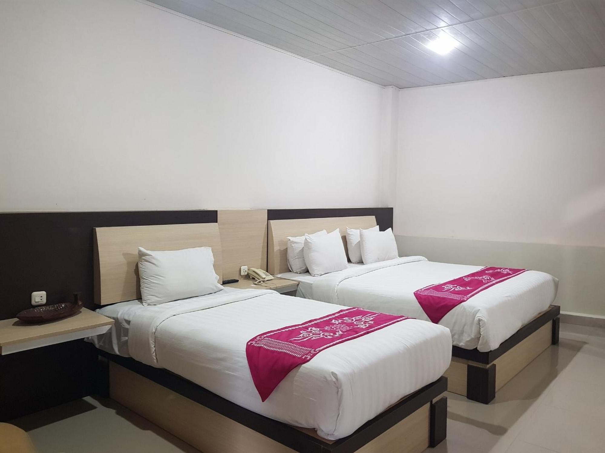 Capital O 93263 Linge Land Hotel Takengon Exterior photo